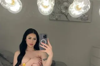 I loooove sucking, teasing, and being used in every way you can imagine. - Image 1